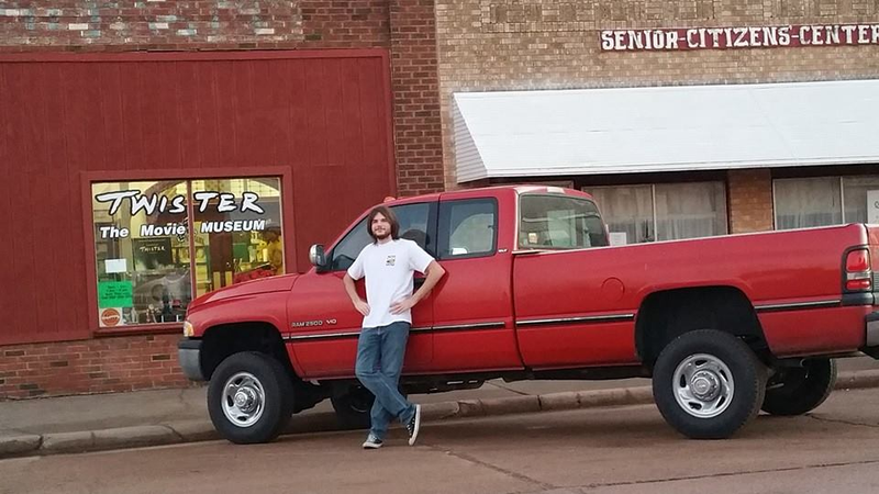 Illustration for article titled I'm that crazy guy with the truck from Twister